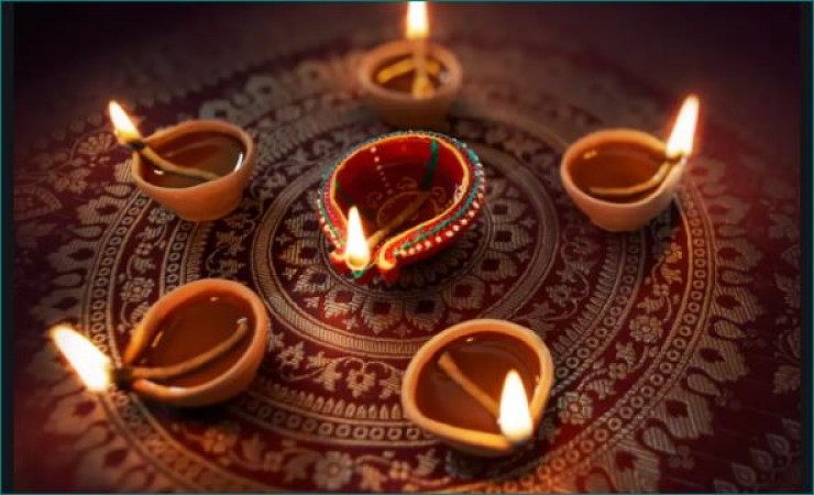 Do this remedy on Diwali to please Goddess Lakshmi
