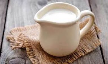 दूध का ये छोटा सा उपाय आपको बना सकता है मालामाल