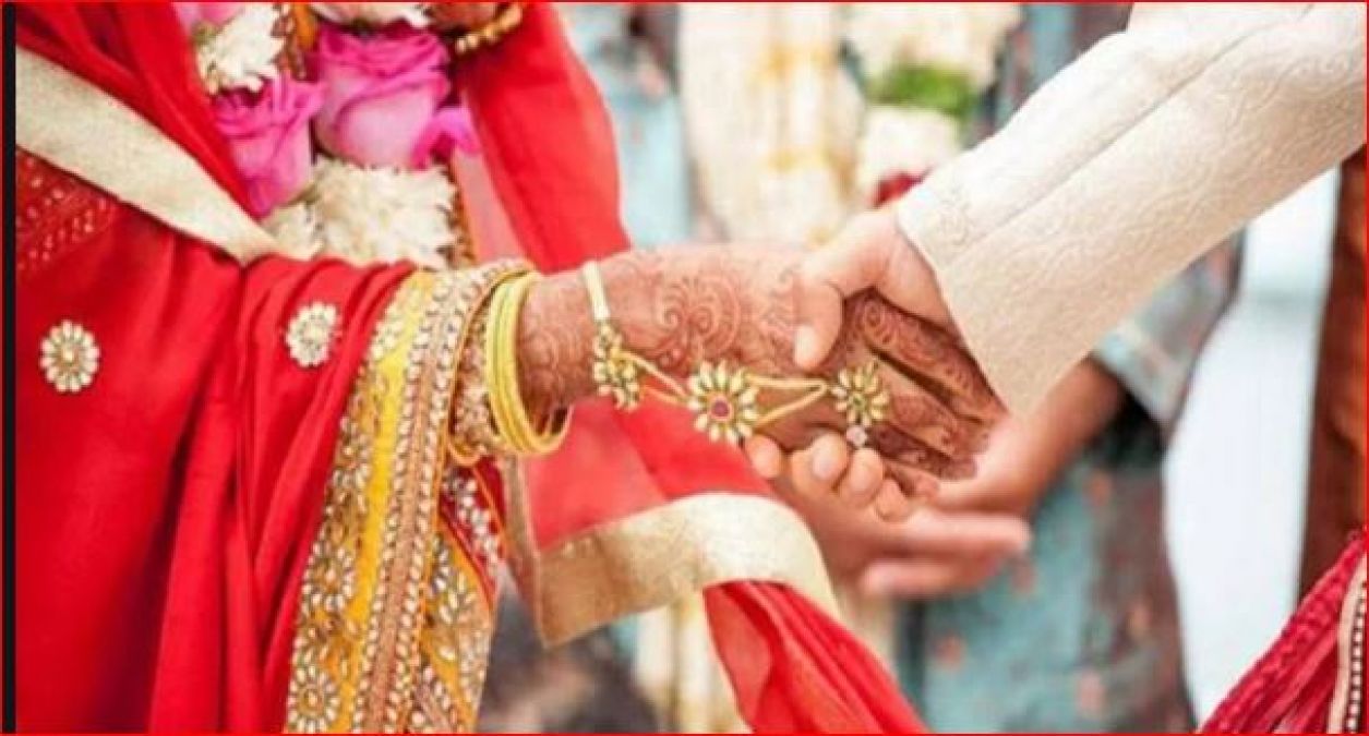 You can do all the auspicious things in Navratri, but do not marry even by mistake