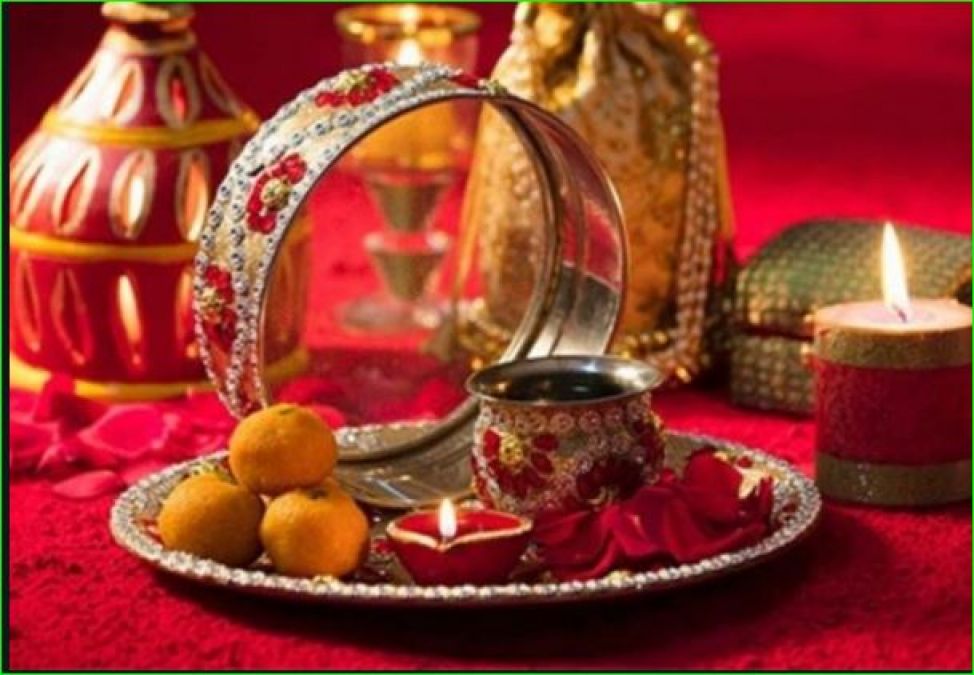 By chanting these mantras on Karvachauth, you can get unbroken good fortune