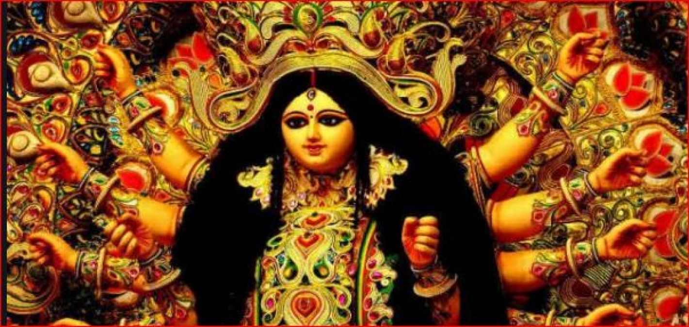 Know in which direction the idol of Goddess Durga should be placed