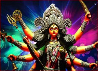 नवरात्रि में दुर्गा सप्तशती पाठ करते समय रखे इन बातों का ध्यान