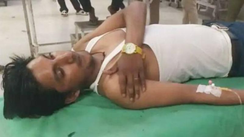 दिल्ली में बदमाशों ने युवक को गोली मारी