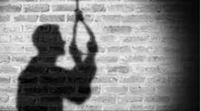 A master worker working in an electricity distribution company committed suicide by hanging