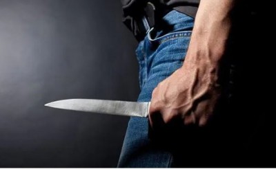 पत्नी ने प्रेमी शाहरुख़ के साथ मिलकर पति को मार डाला, बीच चौराहे पर चाकु से गोदकर हत्या