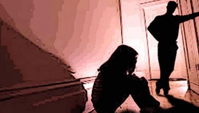 युवती का बलात्कार कर बना लिया वीडियो, फिर डेढ़ साल तक ब्लैकमेल कर करता रहा दुष्कर्म