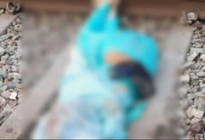 Woman jumps in front of train with 2 sons, shocking reason revealed