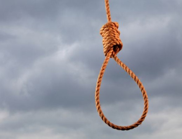 Hindu girl hanged herself! Urged his father to take revenge on suicide note