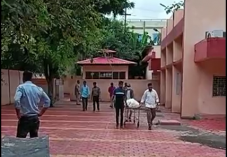 इंदौर के एमवाय  हॉस्पिटल के कर्मचारी युवक ने खुद को उतारा मौत के घाट