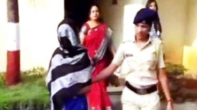 महाराष्ट्र पुलिस ने किया सेक्स रैकेट का भंडाफोड़
