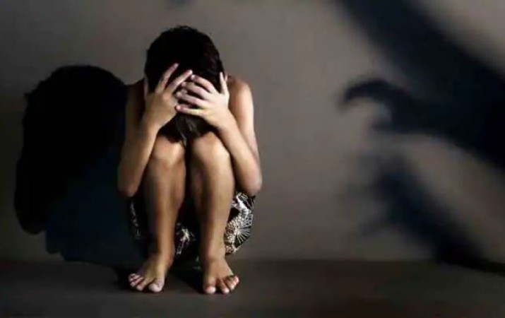 14-year-old Girl suffered stomach pain, pregnancy discloses, rape case against boyfriend