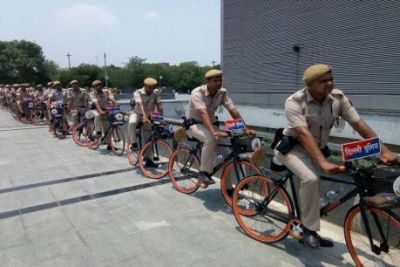 बढ़ते अपराधों के चलते पुलिस की साइकिल से पेट्रोलिंग