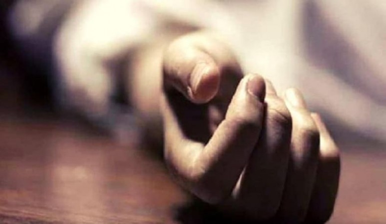 Poor score in Exam drives Class 12 student to suicide
