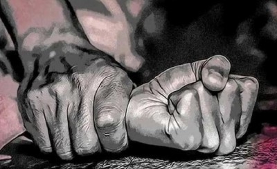 87 वर्षीय बुजुर्ग महिला का बलात्कार करने वाला स्वीपर गिरफ्तार, 7 माह से बिस्तर पर है महिला