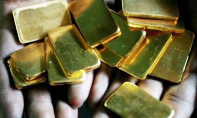 The woman had hidden half a kilo of gold in her private part, thus the secret was revealed