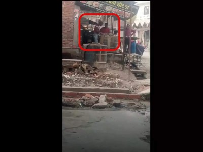 Man spitting to make tandoori roti, police in action as video goes viral