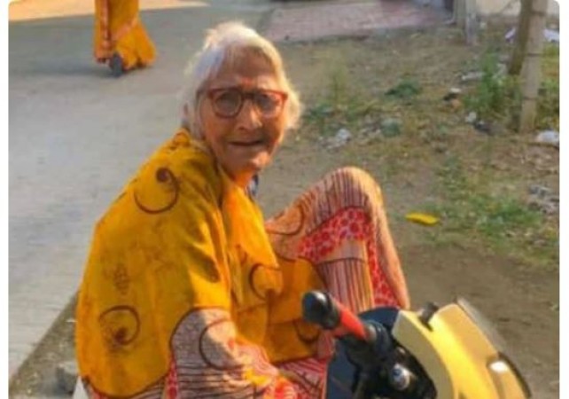 इंदौर: मंदिर जा रही 90 वर्षीय महिला को 25 फीट घसीटता ले गया कार चालक, मौत
