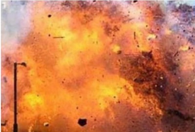 Drunk father tries to bomb son, dies himself in explosion