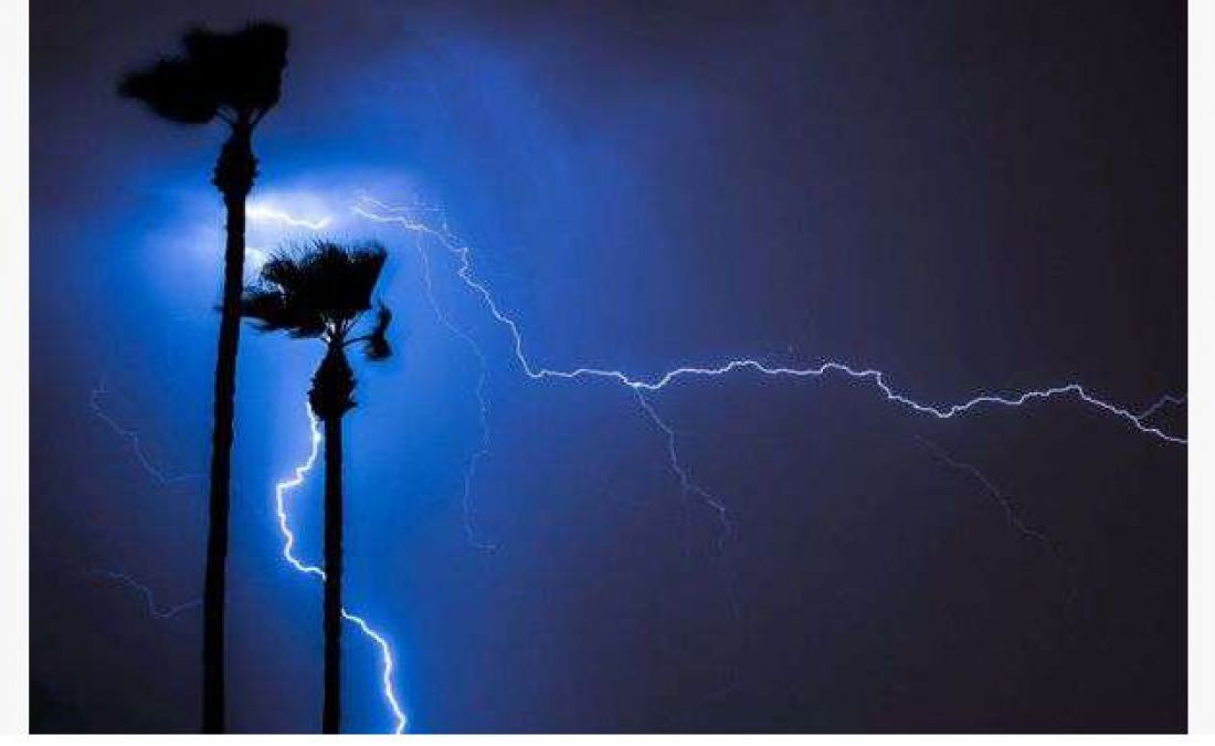 32 killed due to a lightning strike in Uttar Pradesh