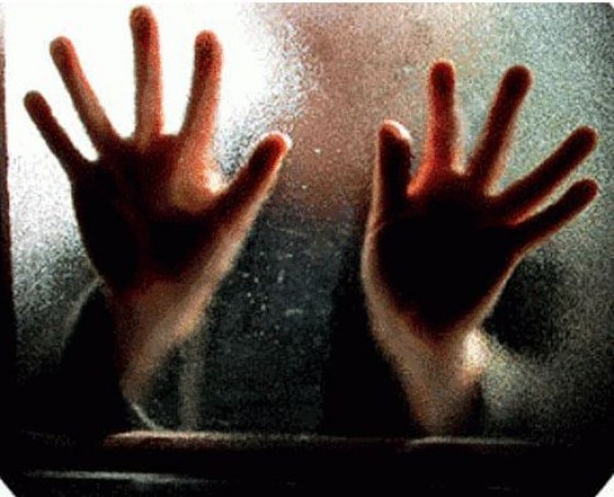 27-year-old girl raped by Inspector! consumed poison...