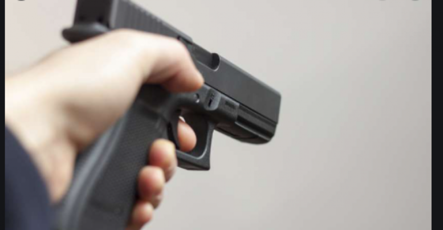 यूपी में  बंदूक को लेकर हुए  झगड़े में एक युवक ने भाई की हत्या की