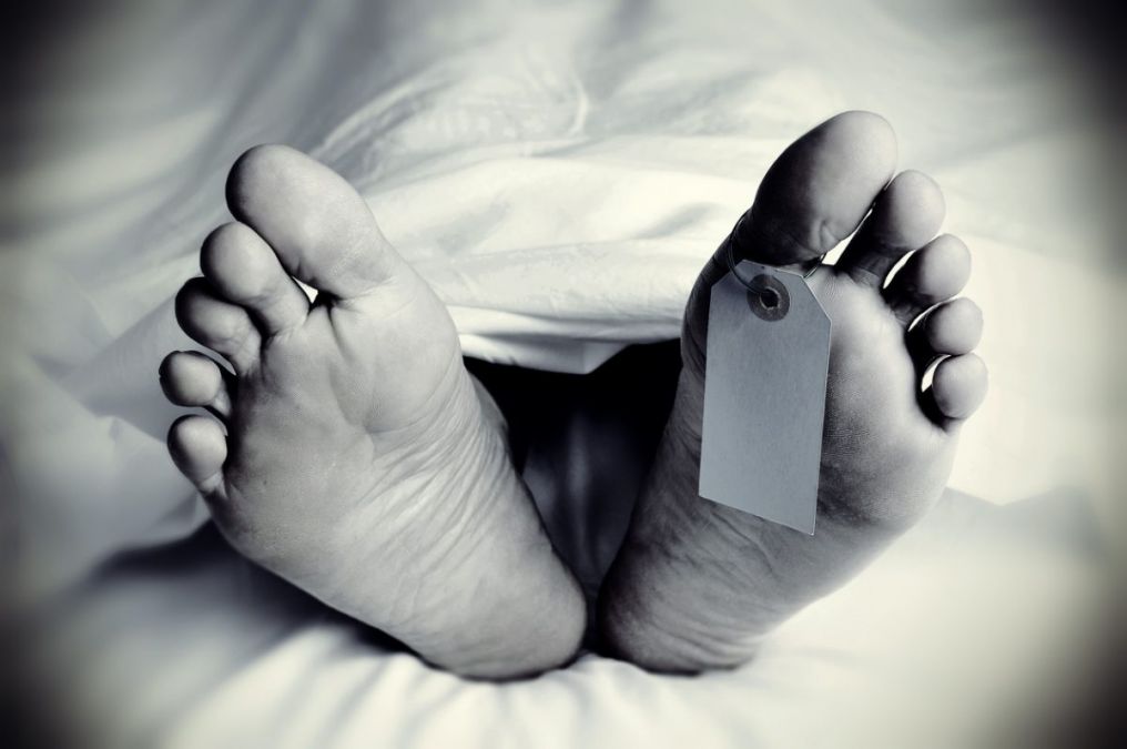 Property dealer commits suicide after killing wife