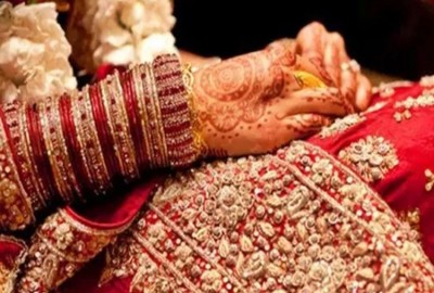 Pandit put 'ji' with bride's name, then husband did something like this