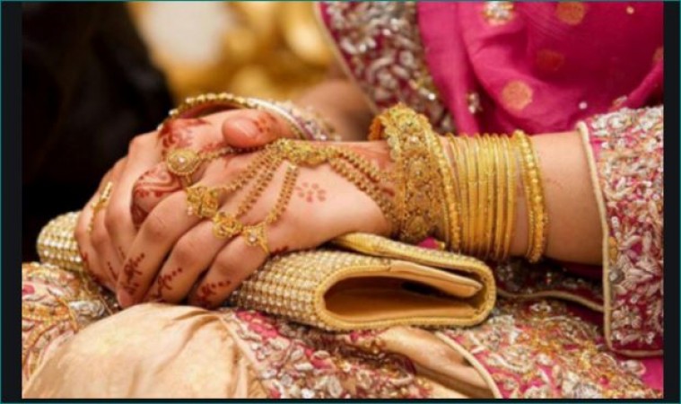 After 3 months of marriage, woman fled with Jewelry and money