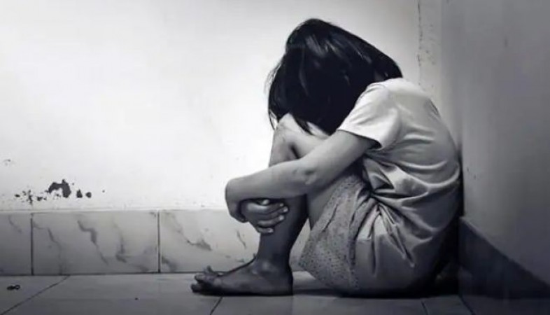 8-year-old sister raped by Kalyugi brother,  girls health deteriorates