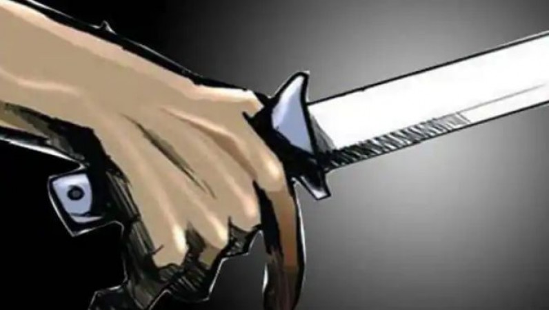Jharkhand: A son killed his father with a sword in Palamu