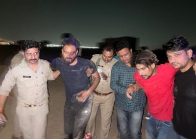 UP Police shot cow smugglers, arrested Saddam, Qasim and Zeeshan