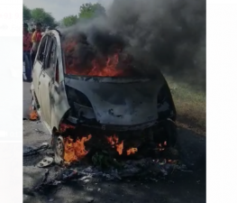 नैनो गाड़ी में लगी अचानक आग, एक महिला की जलने से हुई मौत