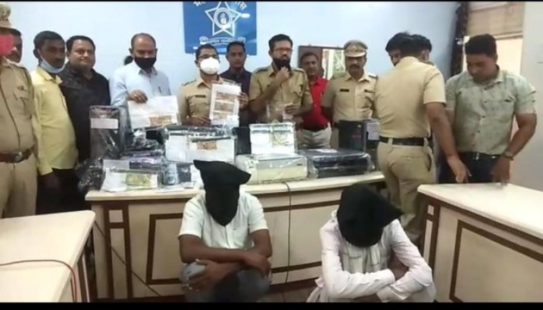 Maharashtra: Police arrested 2 youth for printing fake currency factory in Dhule