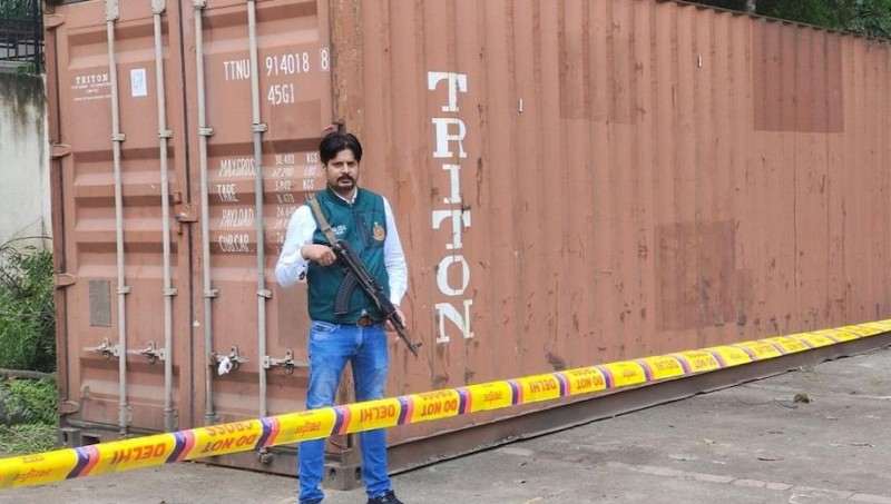 Biggest seizure ever, heroin worth 1800 crores seized at Nava Shera Port in Mumbai