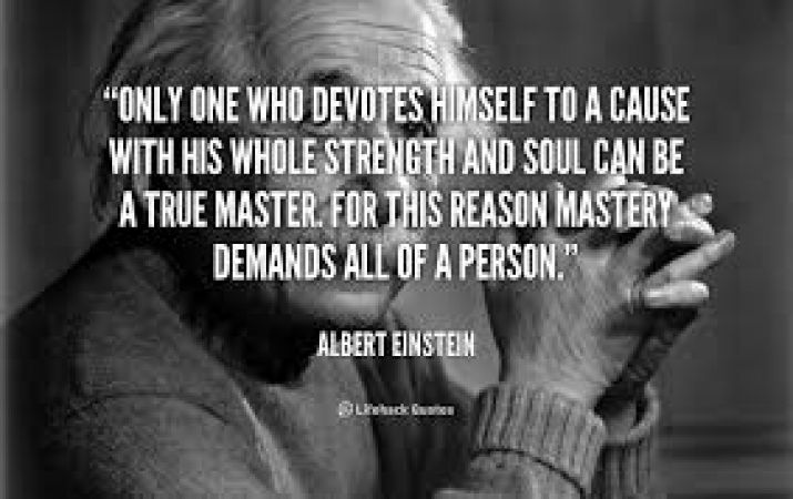 Albert Einstein gave his thoughts to inspire people, let read the top one