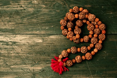 Unveiling the Hidden Marvels of Rudraksha: 5 Benefits You Might Not Know