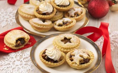 Know the history behind the dish of Mince Pies we have on Christmas Eve