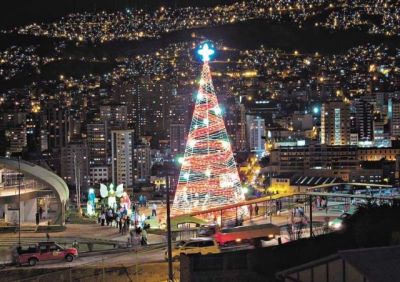 In Bolivia, Christmas is celebrated from Christmas Eve until Epiphany