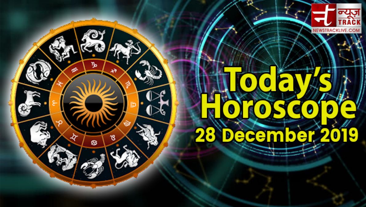 Today's Horoscope: These zodiac signs will have big good news, wish will be fulfilled