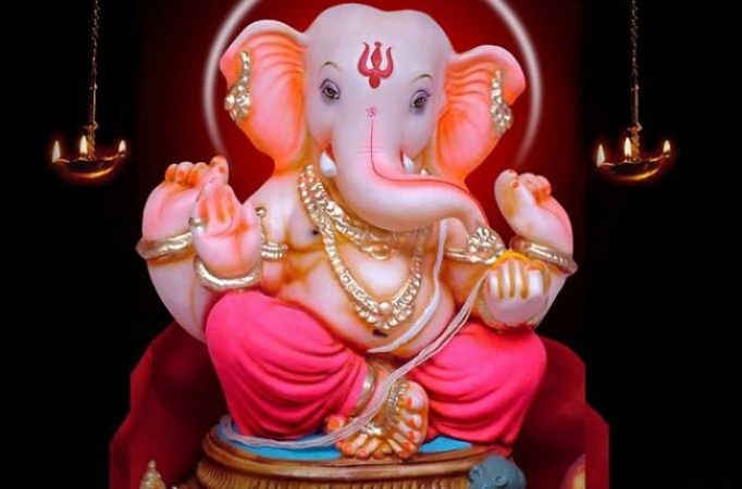 Know the Ganpati Mantra Meaning and its Benefits