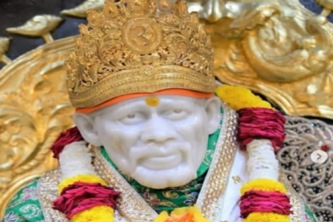 Lord Sai Baba: A revered spiritual figure and his worship method in the temple