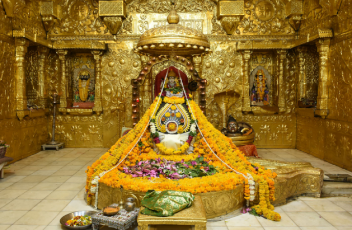 सोमनाथ मंदिर: इतिहास और पूजा के माध्यम से एक पवित्र यात्रा