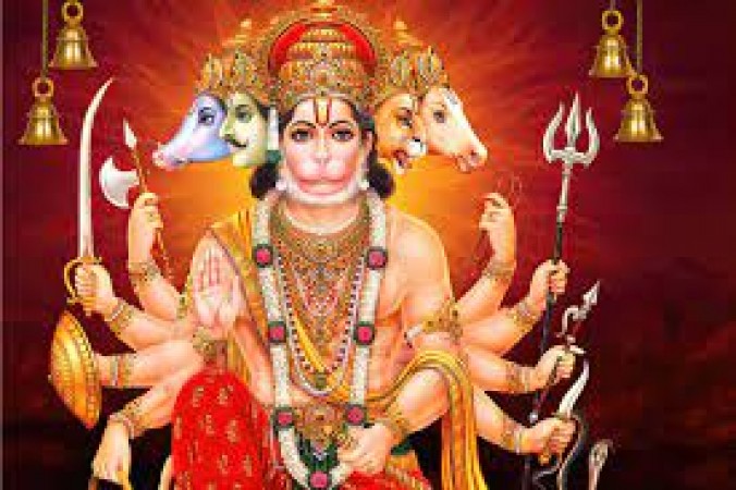 Hanuman Ashtak: A Reverent Hymn Celebrating the Mighty Hanuman