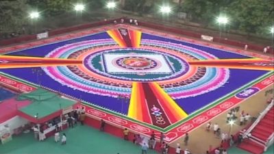Gudi Padwa Special: 70 artists make 18,000 square feet long Rangoli in 9 hrs