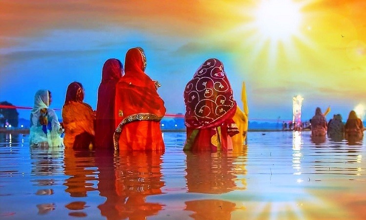 Chhath Puja 2023: How to Honor the Sun God through Sacred Rituals