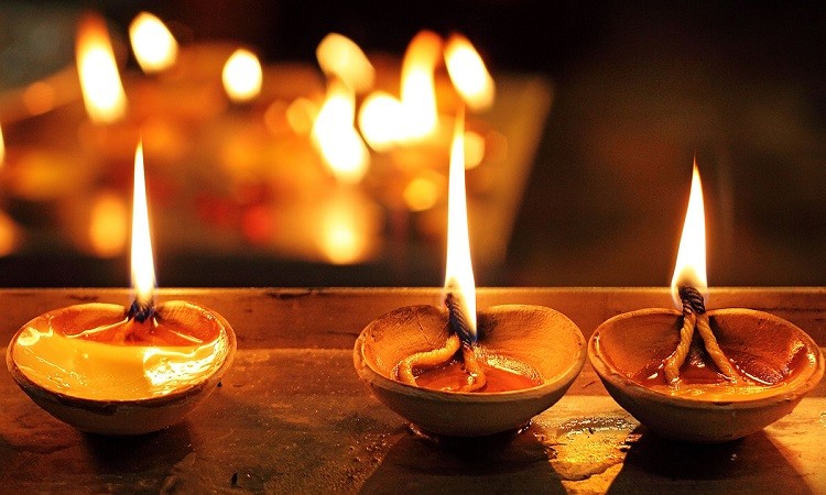 How Karthigai Deepam Illuminates Spiritual Celebration: A Reverence to Light