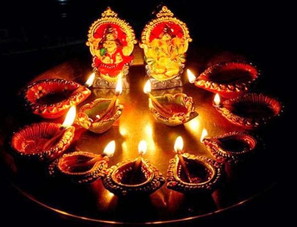 5 moust follow traditions of Diwali !
