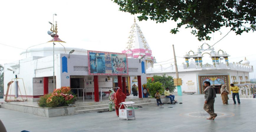 गृह नक्षत्रो के कारण भगवान शिव के अर्धनारेश्वर मंदिर में देखने को मिलते है बदलाव