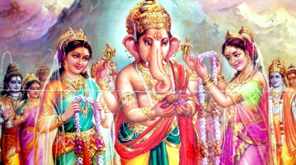 Ganeshotsav: Know Lord Ganesha's body color?