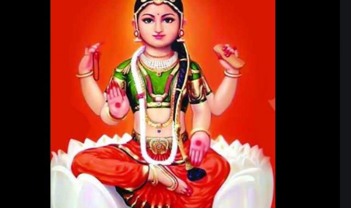 आज है गुप्त नवरात्रि का तीसरा दिन, जरूर पढ़े माँ त्रिपुर सुंदरी की कथा